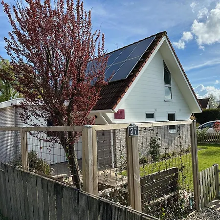 Holiday home Ferienhaus Zee-tijd *